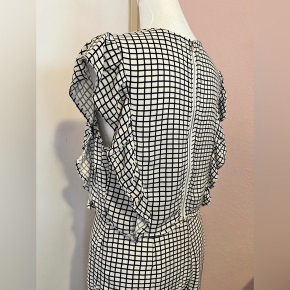 Checkered Ruffle Top & Palazzo Pants Set - Picture 3 of 15